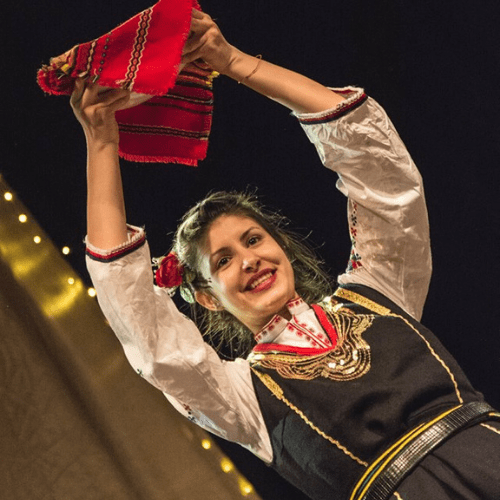 Фолклорът - преди и сега? - статия на Цветина Иванова