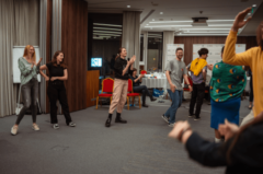 Таратанци провежда тиймбилдинг за Международния републикански институт IRI (галерия-14)