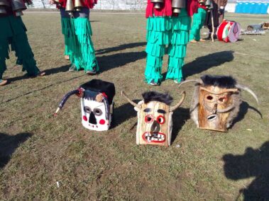 Сурвакарската група на село Дивля 10