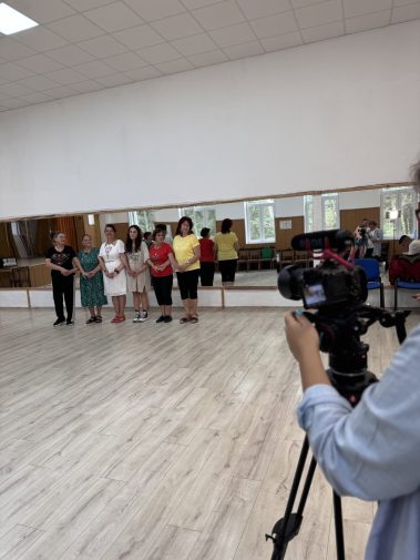 Ансамбъл за автентичен фолклор към Народно читалище "Св. Св. Кирил и Методий - 1927" с.Тополи