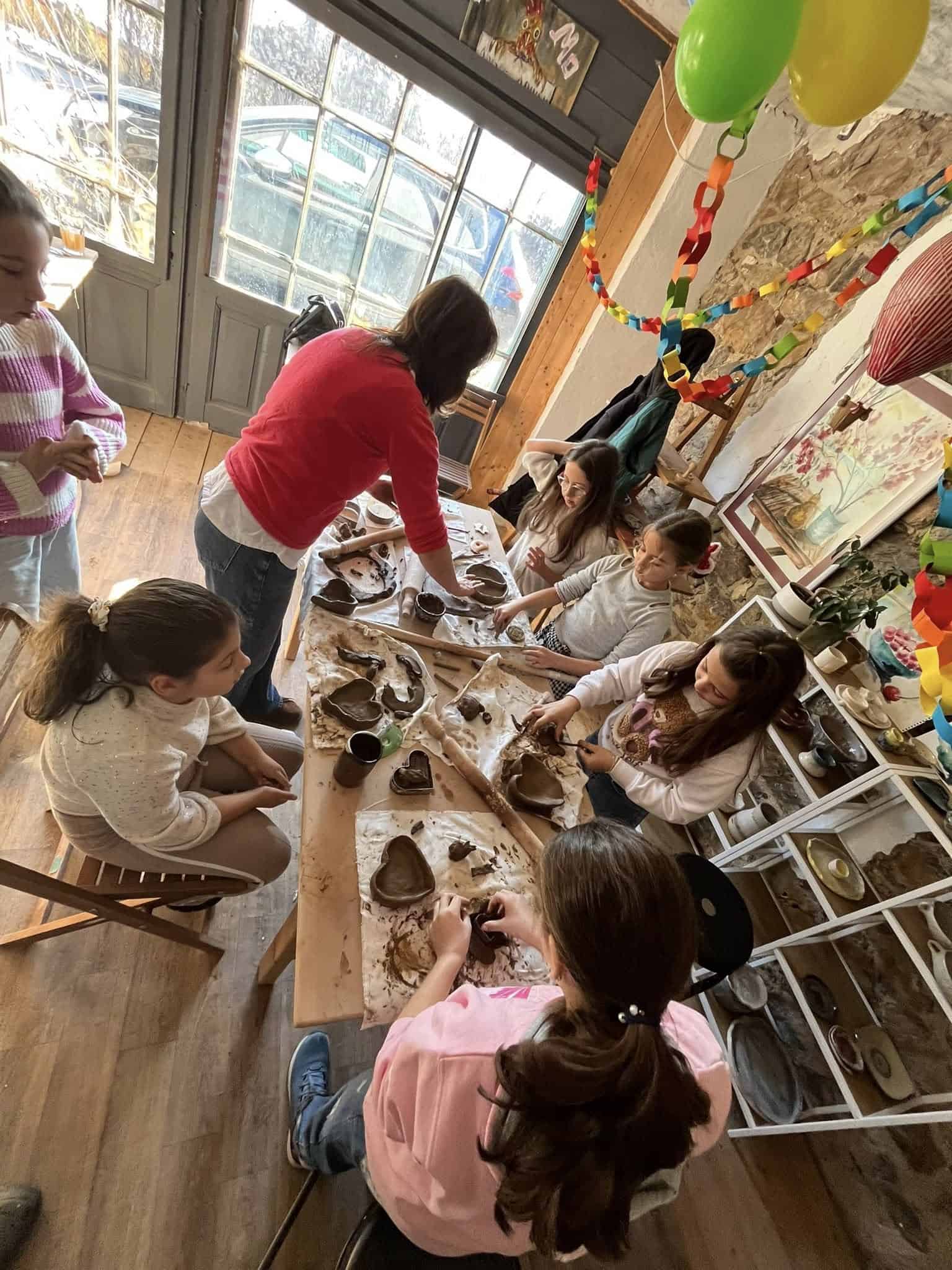 Грънчарска работилница в семейна ферма Жабокряк, с. Лобош, обл. Перник