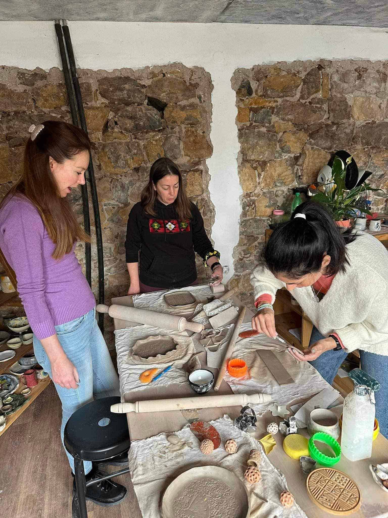 Глинена работилница в семейна ферма Жабокряк, с. Лобош, обл. Перник